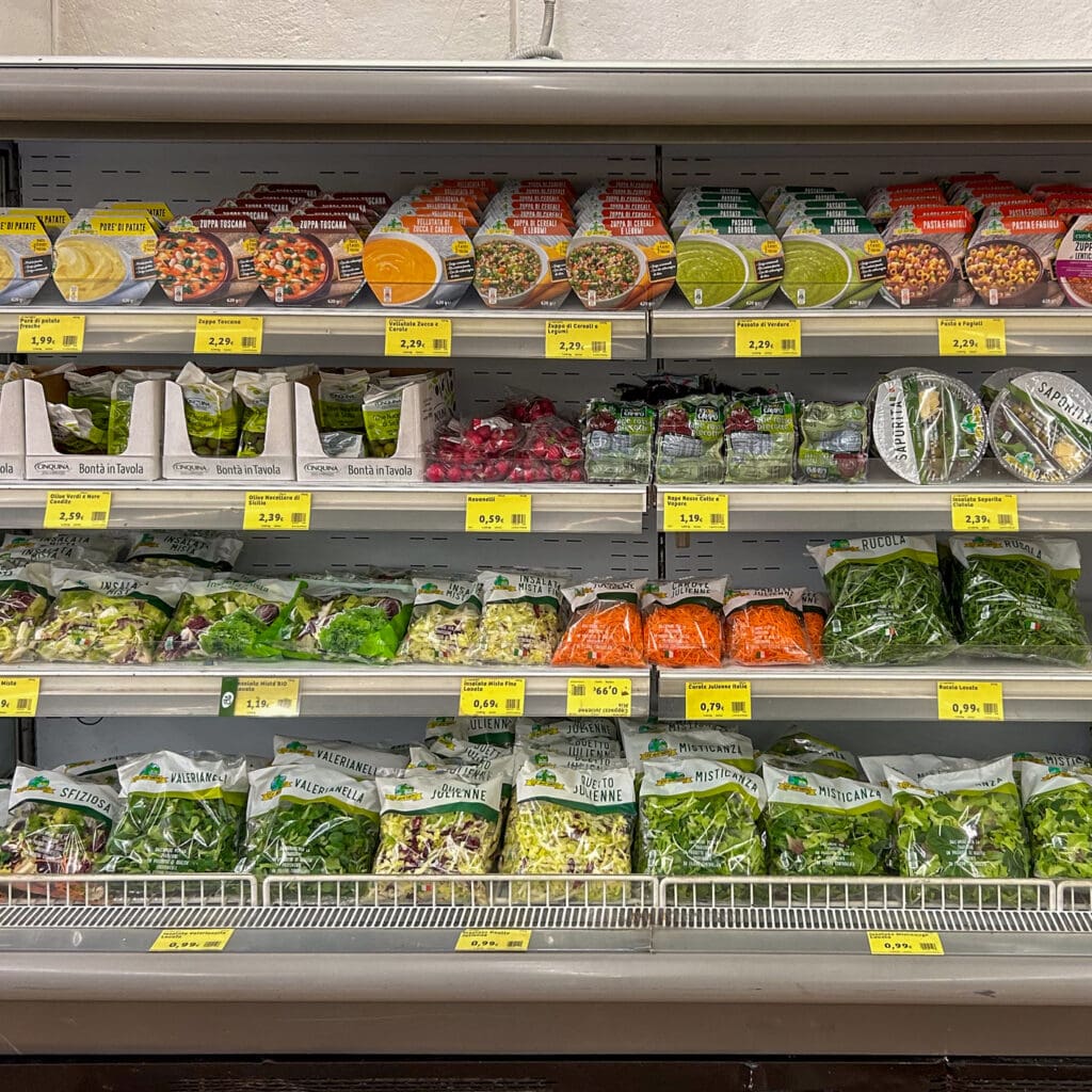 Revealing Surprising Facts About Bagged Salads You Need To Know