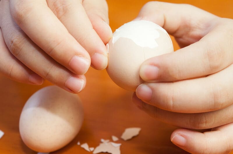 Perfect Easy-Peel Hard-Boiled Eggs (Oil Trick Method)