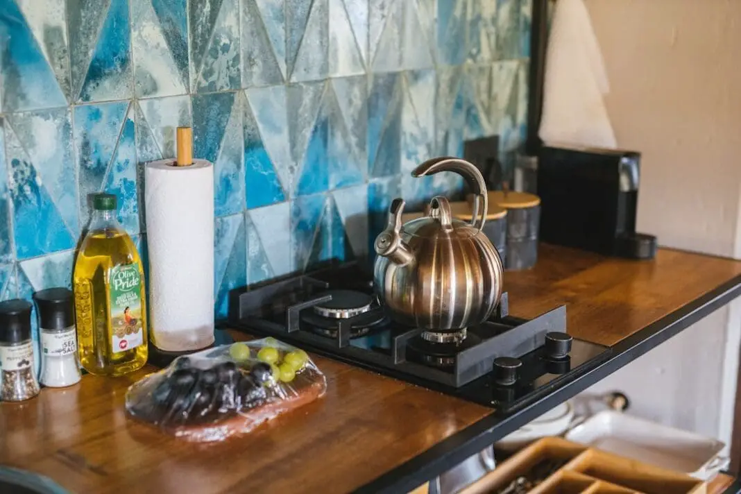 Kitchen Counter with gas Stove