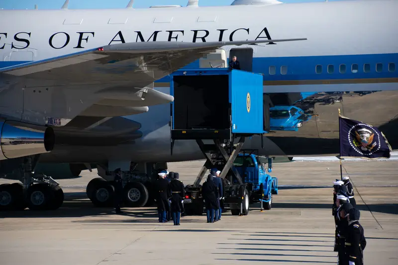 The Bizarre Food Banned From Air Force One